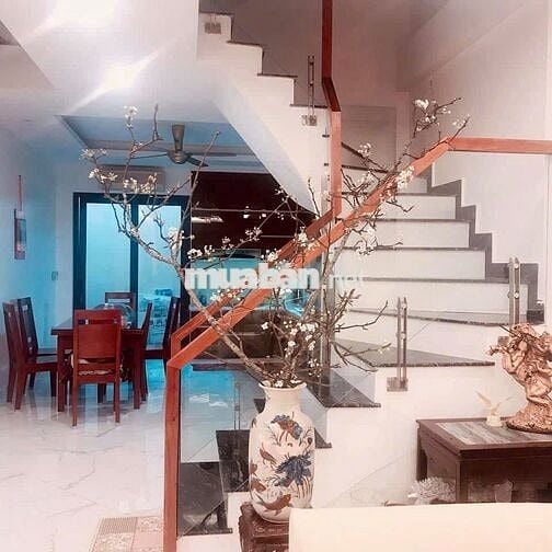 Nhà đẹp 62.2m², tự xây chắc chắn, full nội thất