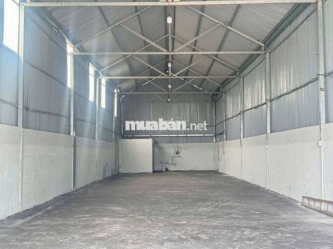 Kho xưởng 7x40m đường container ( không ngập nước )