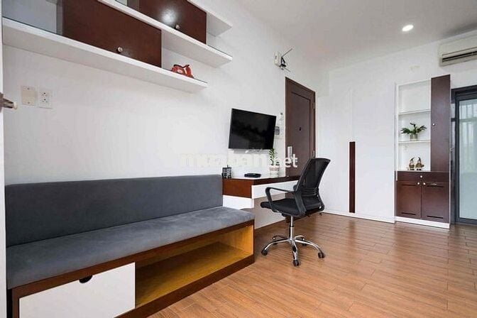 CHO THUÊ CĂN HỘ CAO CẤP FULL NỘI THẤT, BAN CÔNG TO , VIEW ĐẸP, QUẬN 3