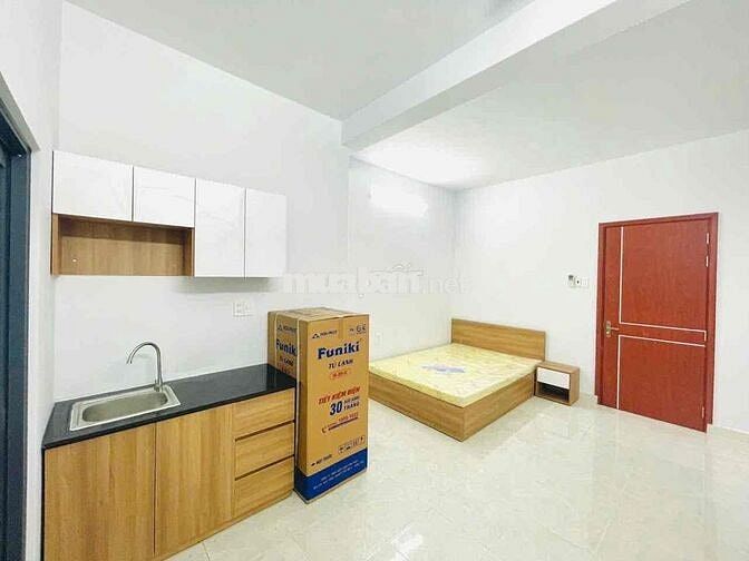 TRỐNG SẴN CĂN HỘ GIÁ RẺ FULL NỘI THẤT CÓ THANG MÁY GẦN TRUNG TÂM