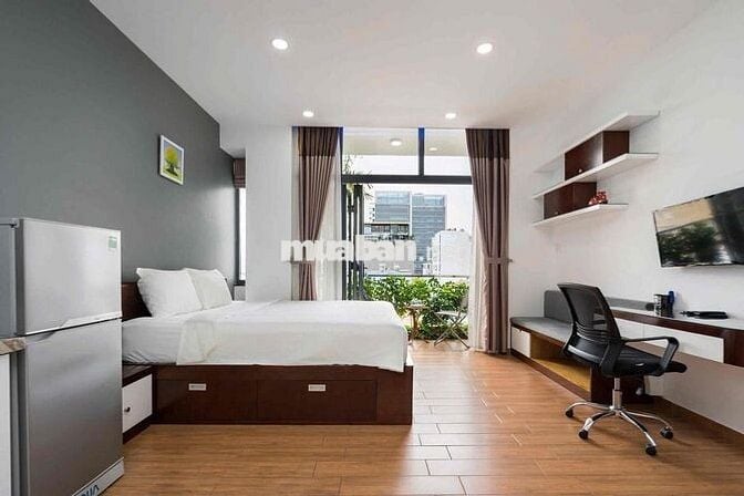 CHO THUÊ CĂN HỘ CAO CẤP FULL NỘI THẤT, BAN CÔNG TO , VIEW ĐẸP, QUẬN 3