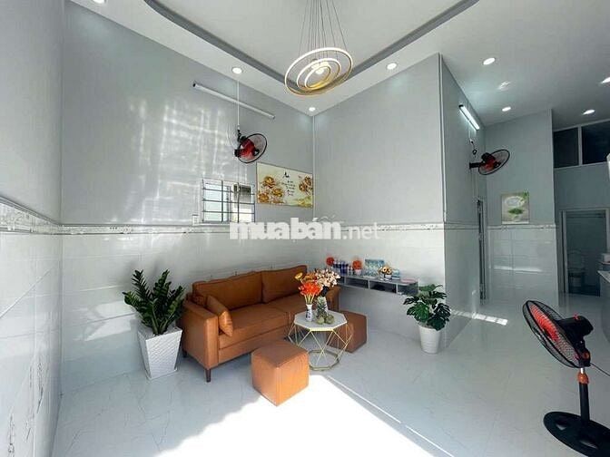 Bán Nhà đẹp Quận 4 - Pháp Lý Chuẩn - Vào ở ngay
