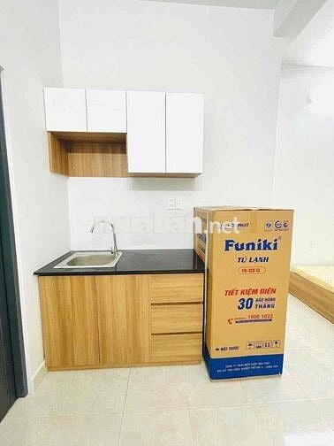 TRỐNG SẴN CĂN HỘ GIÁ RẺ FULL NỘI THẤT CÓ THANG MÁY GẦN TRUNG TÂM