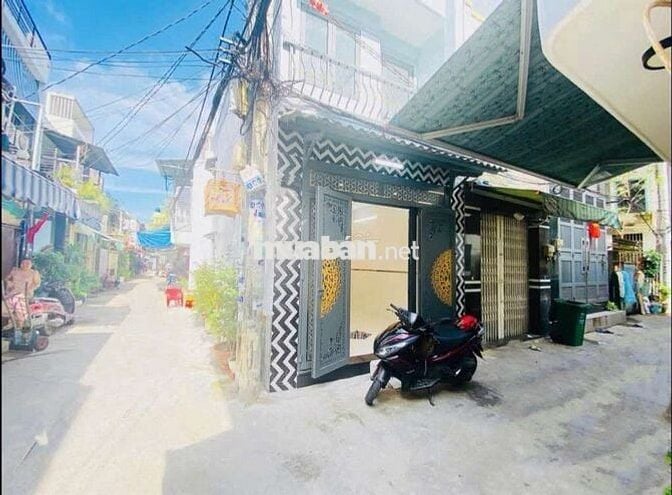 Bình Tân - Bán nhà 2 tầng 40m2 đường Mã Lò 3tỷ8