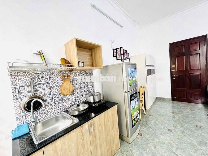 PHÒNG FULL NỘI THẤT HẺM 4 HẬU GIANG P4 TÂN BÌNH
