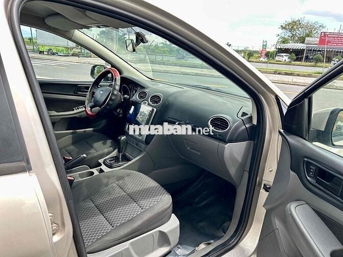 Ford Focus 2010 1 chủ từ mới