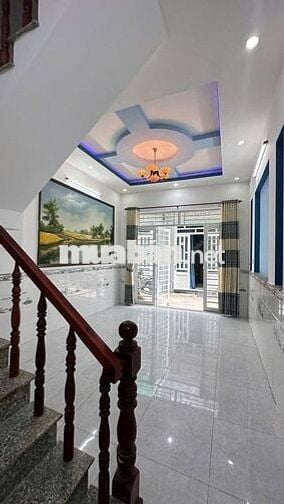Chủ nhà cần bán gấp - Nhà 1 trệt 1 lầu, 2 phòng ngủ, 4m-8m
