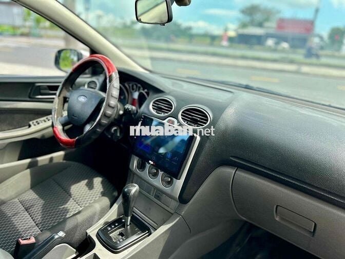 Ford Focus 2010 1 chủ từ mới