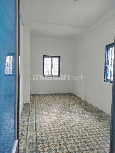 Cho thuê nhà mặt tiền đường Hậu Giang , P.2, Q.6 giá 25tr