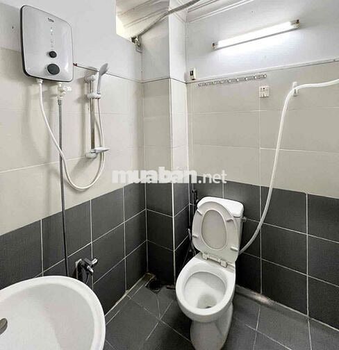 PHÒNG FULL NỘI THẤT HẺM 4 HẬU GIANG P4 TÂN BÌNH