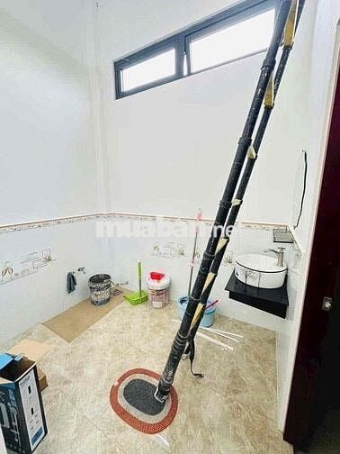 CHO THUÊ NHÀ ĐẸP GIÁ TỐT HẺM 876 CẦN THƠ