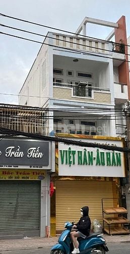 Cần bán nhà số 11 Lê Quang Định P.Bình Thạnh, TP HCM