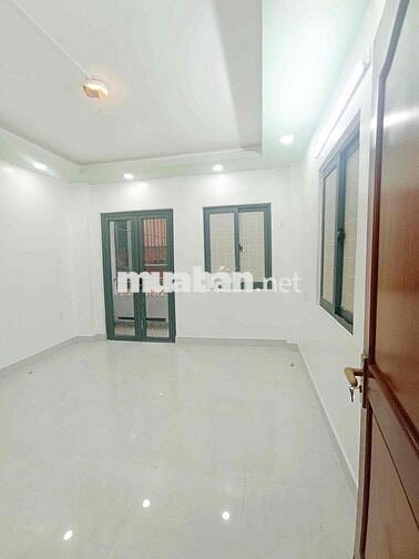CĂN GÓC-HXH-3 TẦNG- MINH PHỤNG-Ở NGAY