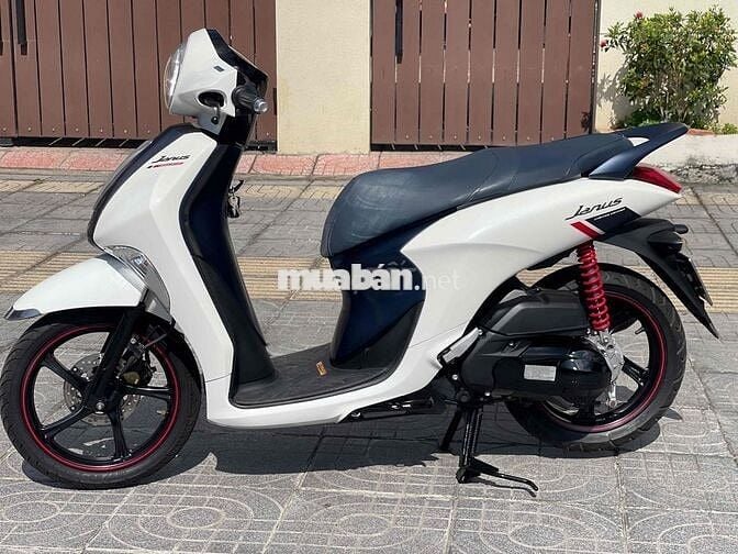 Bán xe Yamaha Janus 2018 Smarkey màu trắng xe zin