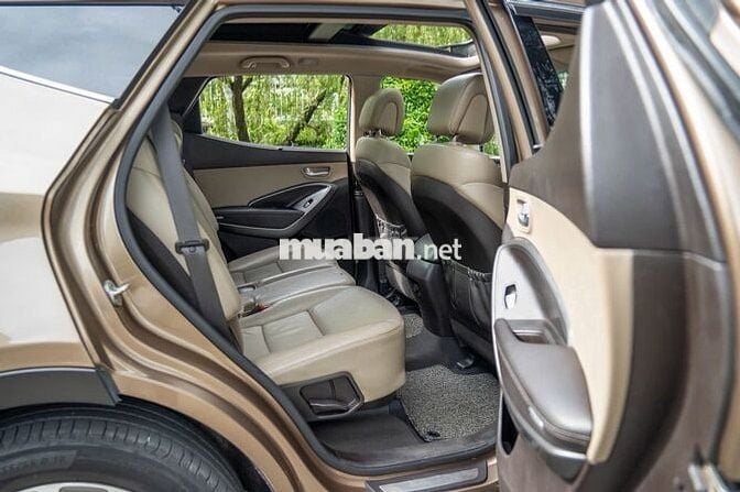 Hyundai Santa Fe 2017 2.4L 4WD - 80000 km
