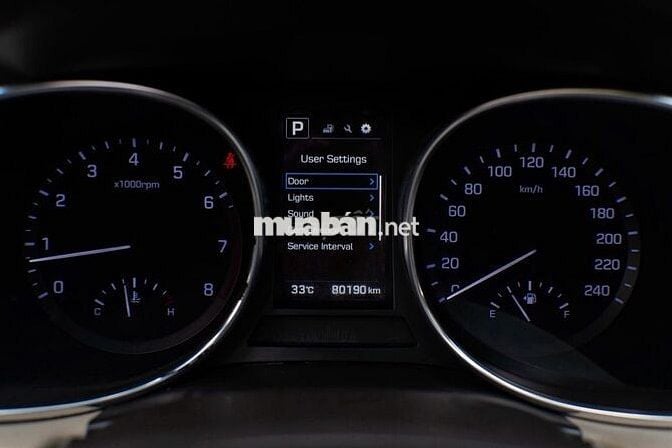 Hyundai Santa Fe 2017 2.4L 4WD - 80000 km