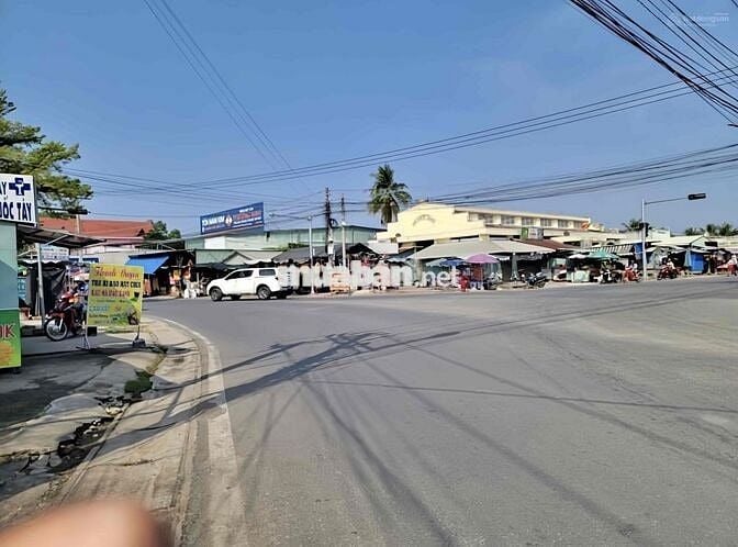 Người thật việc thật thiện chí xem gọi *** Miếng thổ cư này m