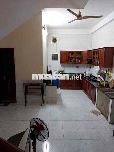 Trệt 2 lầu 5*5; 3pn Rẻ chốt lẹ