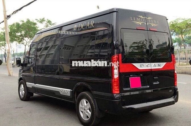 Ford Transit 2018 Limousine 10 ghế, màu đen