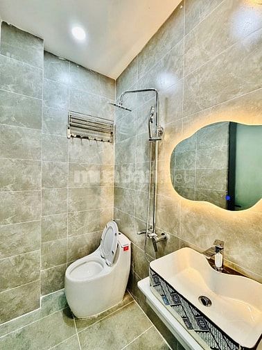 ⭐️Nhà 3 Lầu tuyệt đẹp Cao cấp hẻm Nguyễn Thượng Hiền, P5, Q.Phú Nhuận.