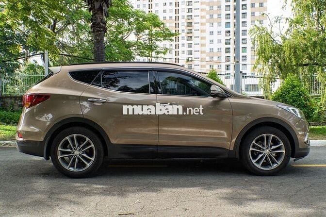 Hyundai Santa Fe 2017 2.4L 4WD - 80000 km