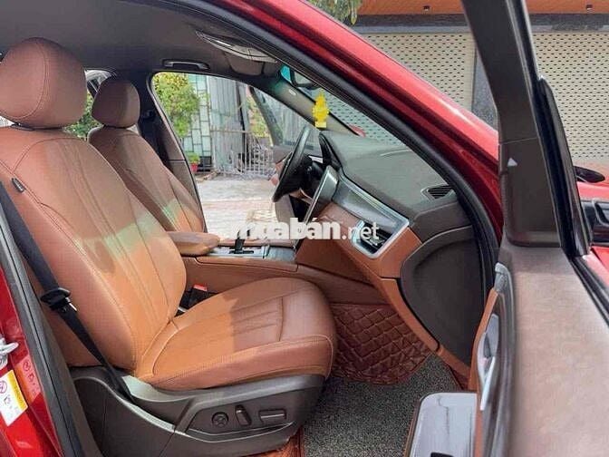 VinFast Lux SA2.0 2019 Premium 2.0 AT - 70000 km