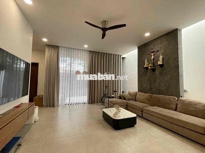 MẶT TIỀN KD - NGANG 8M - NGAY NHÀ THỜ TAM HÀ - 17 TỶ THƯƠNG LƯỢNG