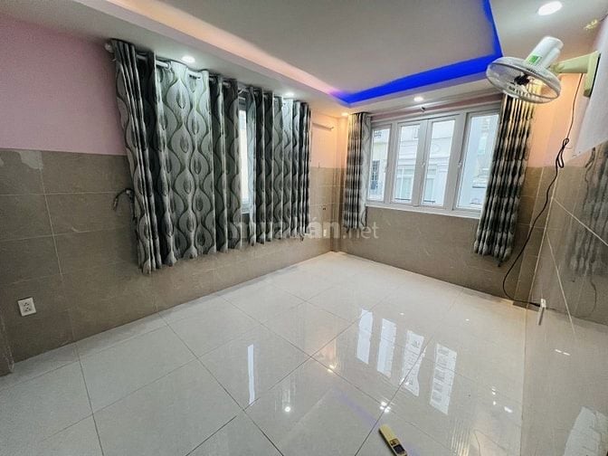 NHÀ MỚI ĐẸP- PHAN XÍCH LONG 2PN, 3WC, 14TR
