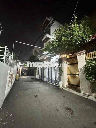 Giảm Giá Bán Nhanh Nhà 2 Tầng SHR Ngang 4m Hẻm Xe hơi Chỉ Nhỉnh 3 đông