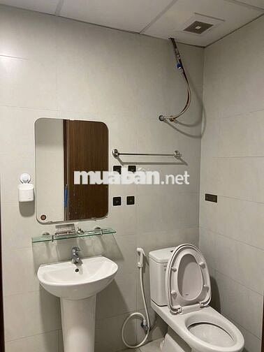 Cần bán gấp căn hộ 60m2 chung cư Hanhomes Bluestar Trâu Quỳ