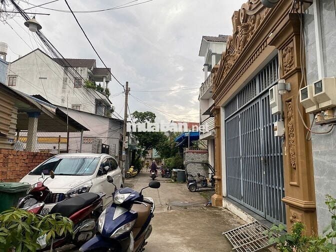 Bán Nhà 14 phòng Cho Thuê 42tr/th, Ngay ngã tư Gò Dưa Tô Ngọc Vân