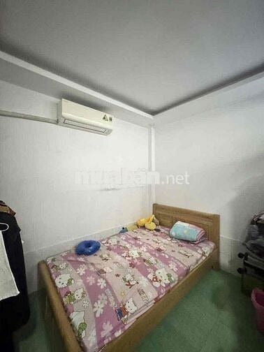 Giảm Giá Bán Nhanh Nhà 2 Tầng SHR Ngang 4m Hẻm Xe hơi Chỉ Nhỉnh 3 đông