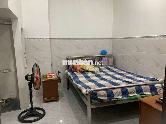 Ngay Siêu Thị Emart, Trường Việt Úc, 4 Tầng