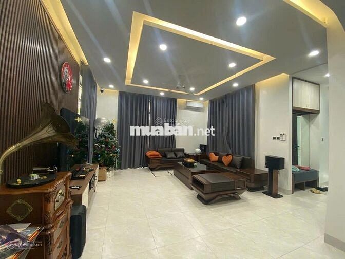 🏡 CHO THUÊ NHÀ MT LAM SƠN_10x20m_TRỆT 3 LẦU, PHÒNG RỘNG, MỚI ĐẸP.