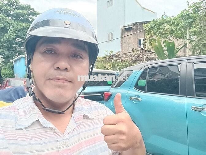 Ngay Siêu Thị Emart, Trường Việt Úc, 4 Tầng