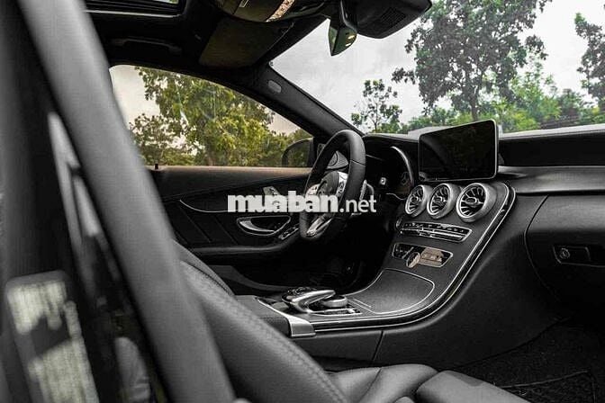 C300_AMG model 2020 màu đen siêu ngầu siêu đẹp