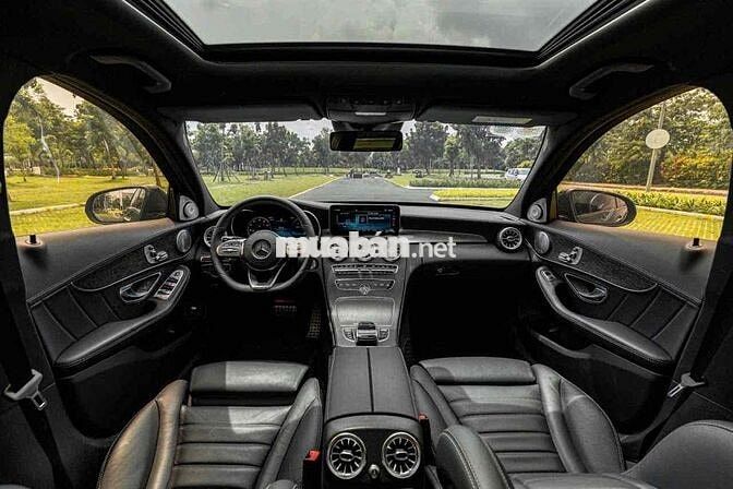 C300_AMG model 2020 màu đen siêu ngầu siêu đẹp