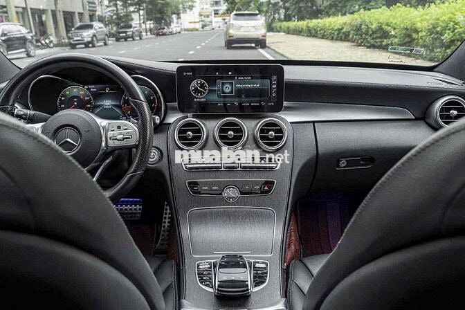 C300_AMG model 2020 màu đỏ cá nhân đẹp xuất sắc