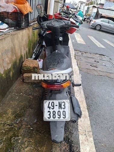 Dư chiec xe vk đang đi .***