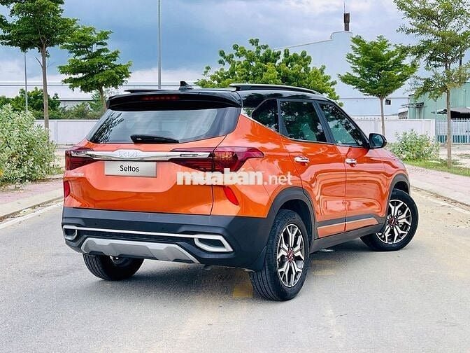 Kia Seltos 2022 Premium 1.6 AT - 41000 km