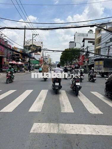 Nhà cần bán giá cực rẻ . hẽm 176.../ Nguyễn Thị Thập
