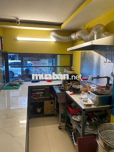 Mặt bằng kinh doanh siêu đẹp ngay ngã tư Lê Quang Định - Nơ Trang Long