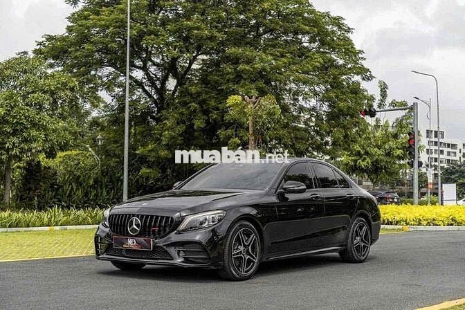 C300_AMG model 2020 màu đen siêu ngầu siêu đẹp
