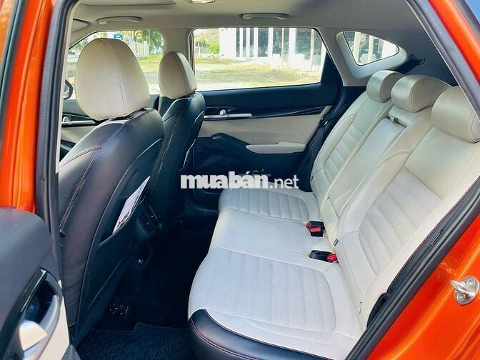 Kia Seltos 2022 Premium 1.6 AT - 41000 km