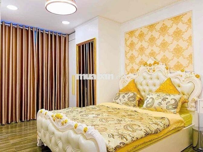 Chung Cư VNT Tower 19 Nguyễn Trãi 100m2 - Tầng 9 - Giá 9,8 tỷ
