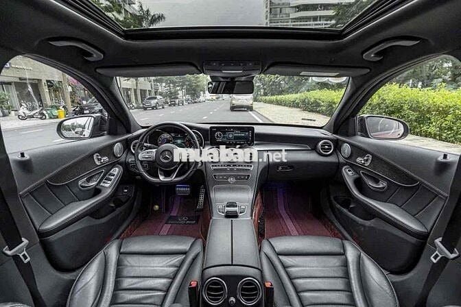 C300_AMG model 2020 màu đỏ cá nhân đẹp xuất sắc