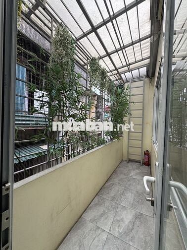 Căn hộ tập thể 42m2 tại Trung tâm Hà Nội