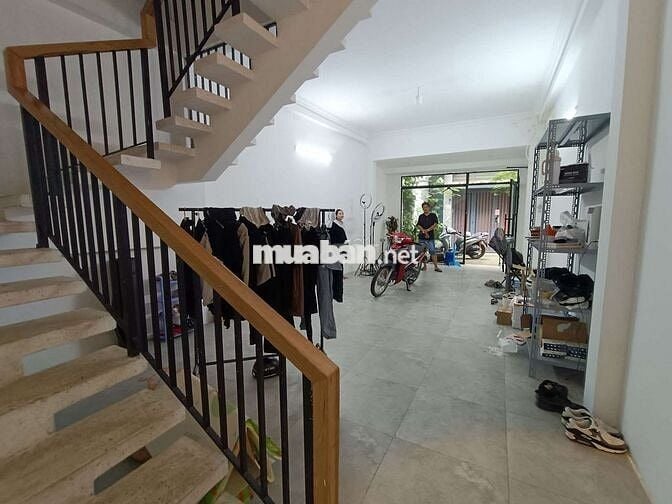 Cho thuê nhà 66m2 nở hậu ngang 4.2m hẻm xe hơi đường Nguyễn Văn Khối