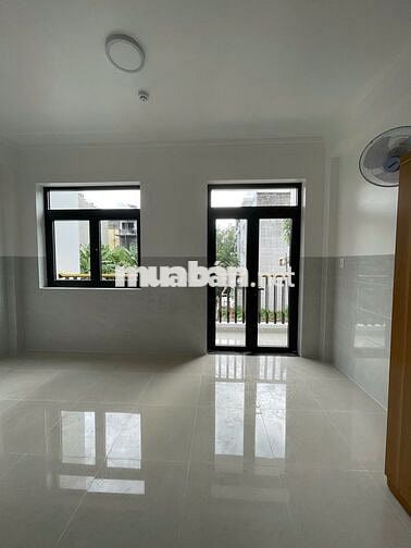 (NHÀ MỚI XÂY) Phòng trọ sinh viên sau Đại học Văn hiến PHONG PHÚ BC