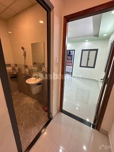 Bán nhà 3 tâng hẻm 8 Đường Minh Phụng p2 Q11